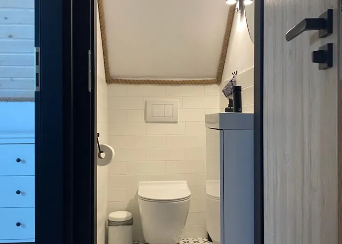 Dom wakacyjny Szmaragdowy Zakatek